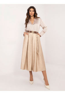 Beige elegant eco-leather skirt with pleats