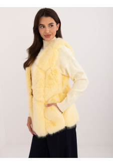 Light yellow vest with fur