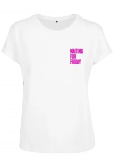 Waiting for Friday Tee white/pink