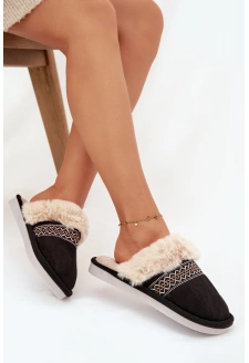 Kapcie Damskie Z Futerkiem I Haftem Czarne Devianne