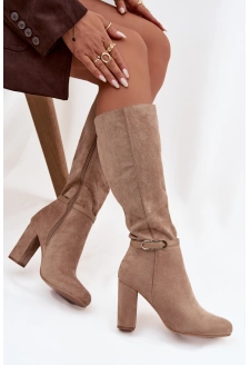 Kozaki Damskie Na Słupku Ze Złotą Klamrą Ocieplane Beżowe Seraphine