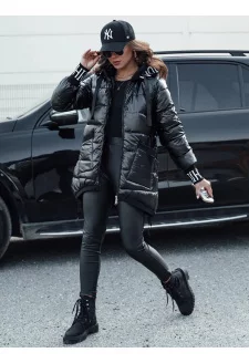 Quilted transitional women's jacket with a hood FASHION CHIC black Dstreet TY4583